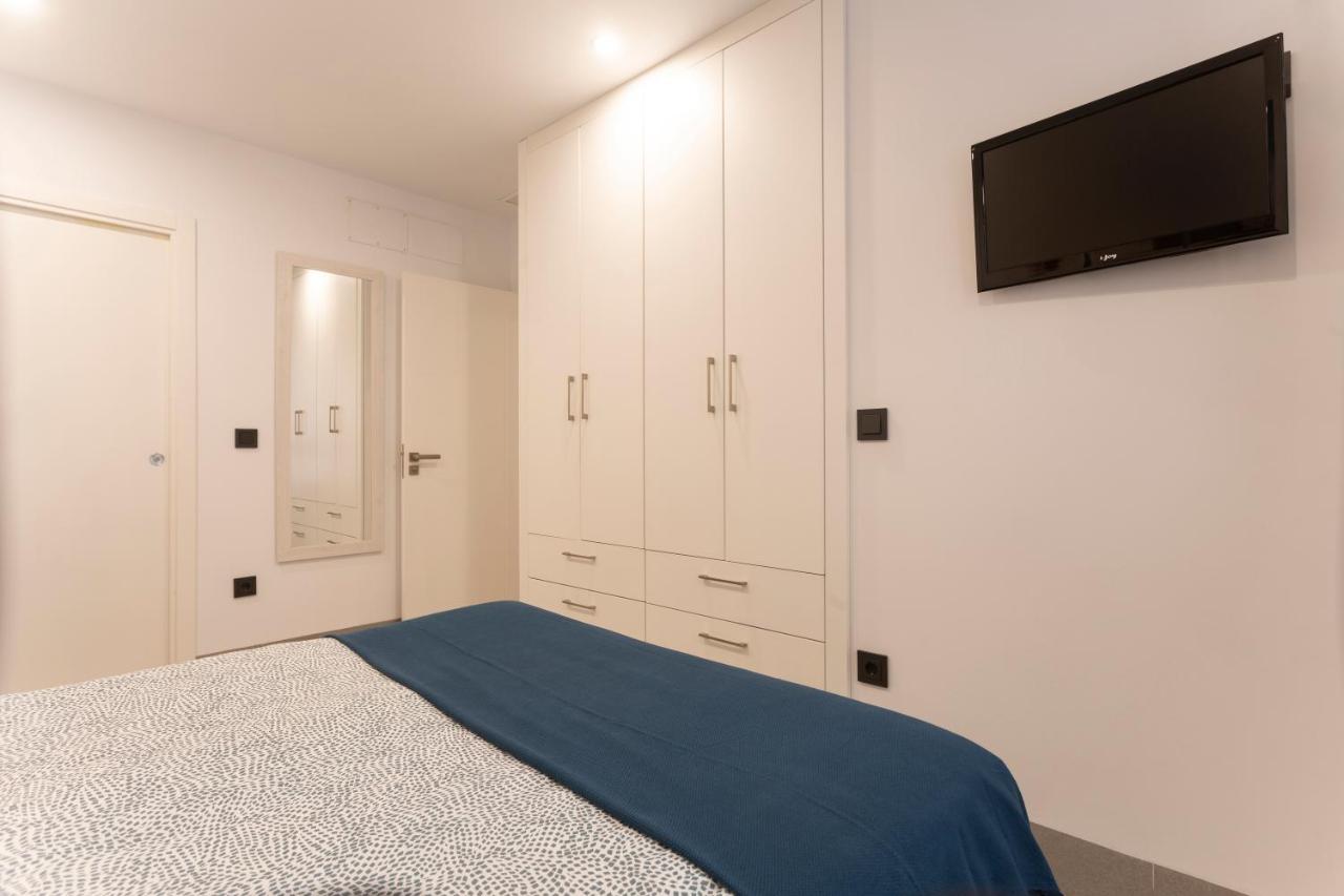 Apartamentos Bajeles Sevilla Urban المظهر الخارجي الصورة