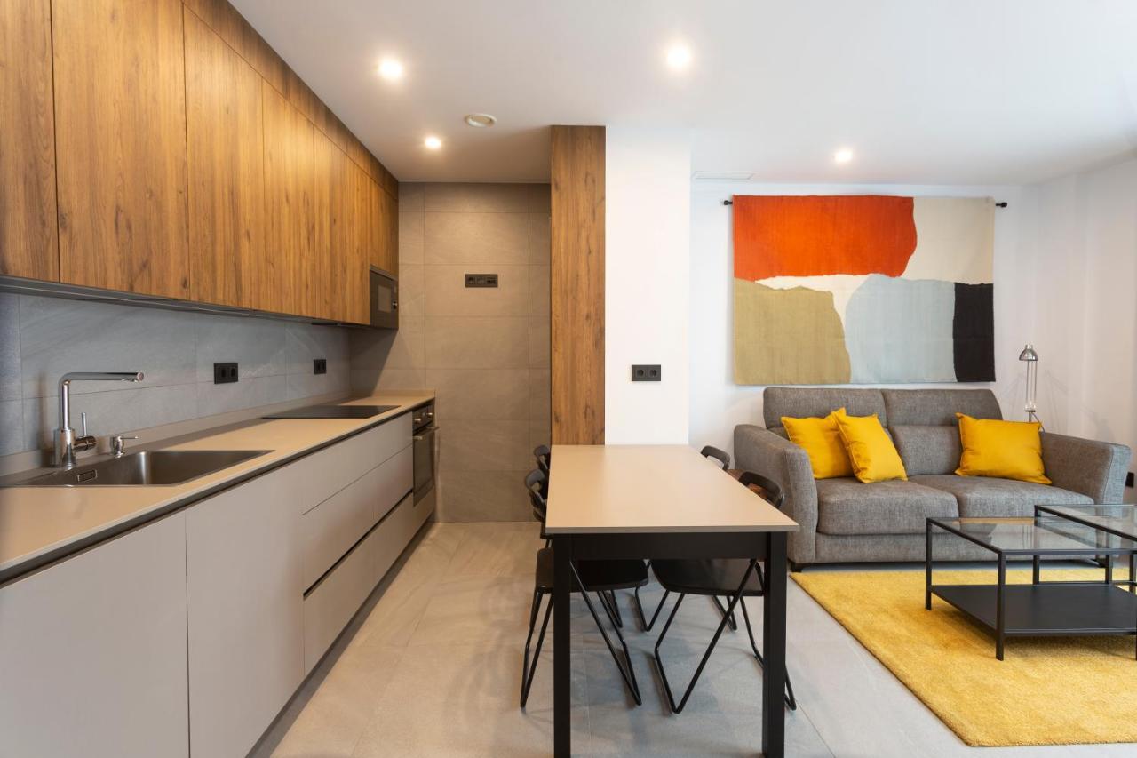 Apartamentos Bajeles Sevilla Urban المظهر الخارجي الصورة