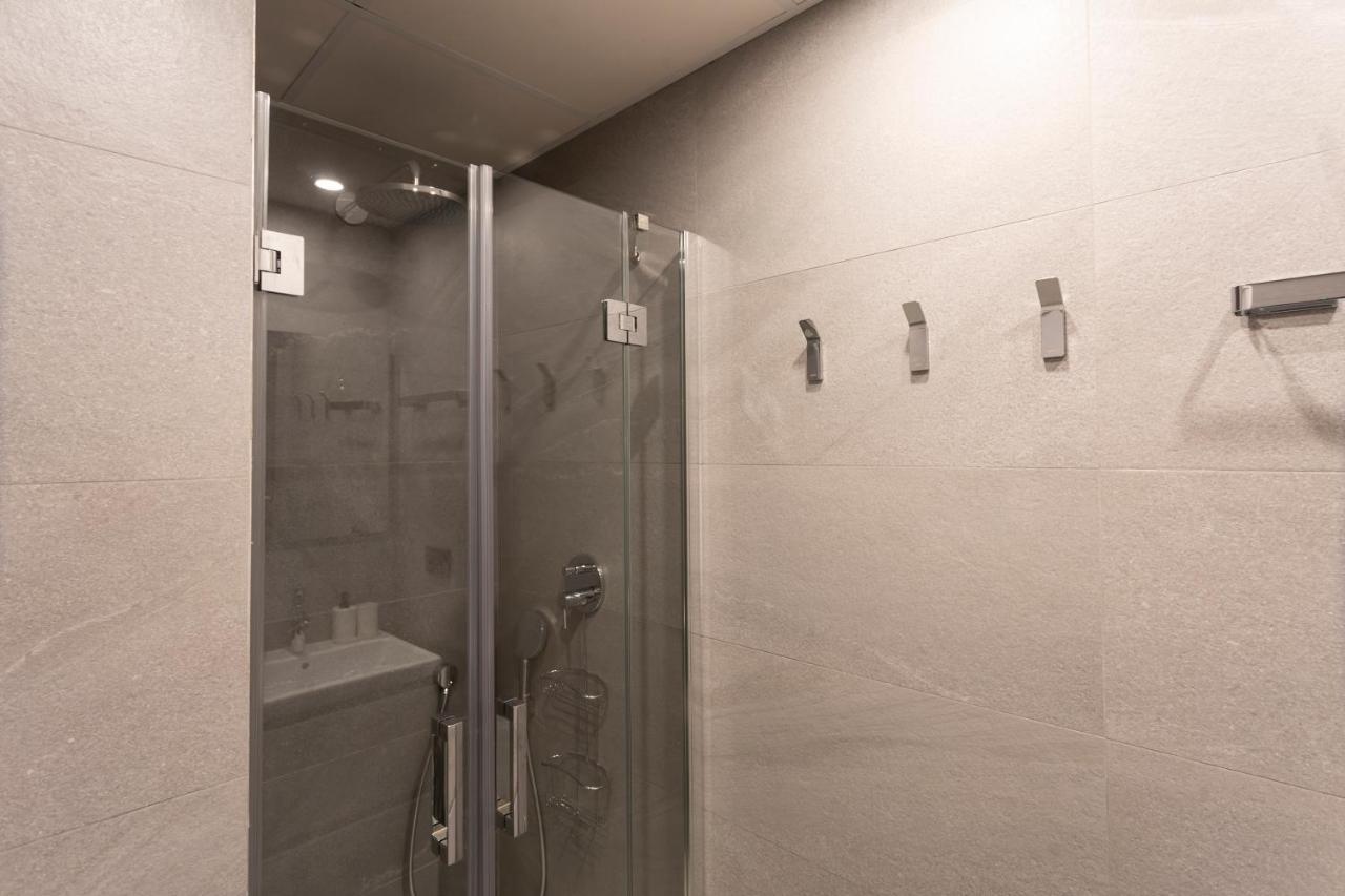 Apartamentos Bajeles Sevilla Urban المظهر الخارجي الصورة