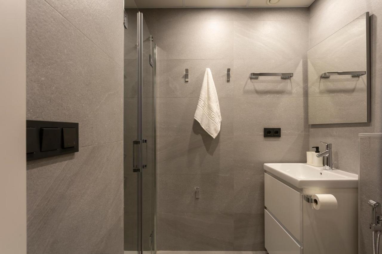 Apartamentos Bajeles Sevilla Urban المظهر الخارجي الصورة