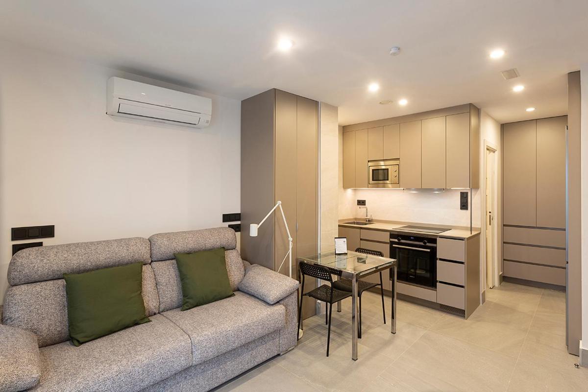 Apartamentos Bajeles Sevilla Urban المظهر الخارجي الصورة