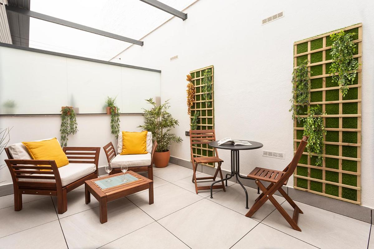 Apartamentos Bajeles Sevilla Urban المظهر الخارجي الصورة