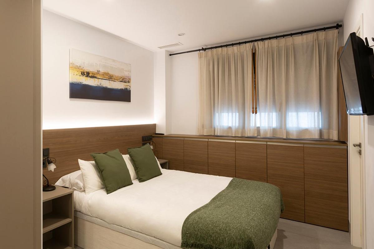 Apartamentos Bajeles Sevilla Urban المظهر الخارجي الصورة