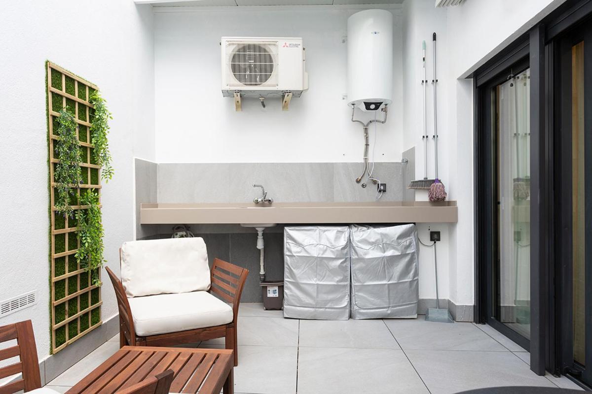 Apartamentos Bajeles Sevilla Urban المظهر الخارجي الصورة